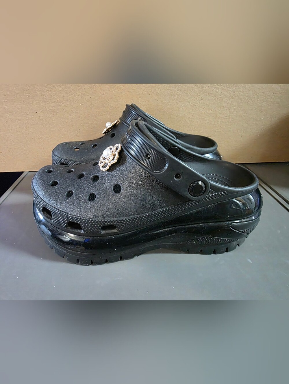 Unisex Black Mega Crush Rebel Clogs/ Chunky Platform Sz M6/W8 - Picture 2 of 5